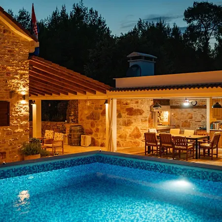 Villa Fortuna House