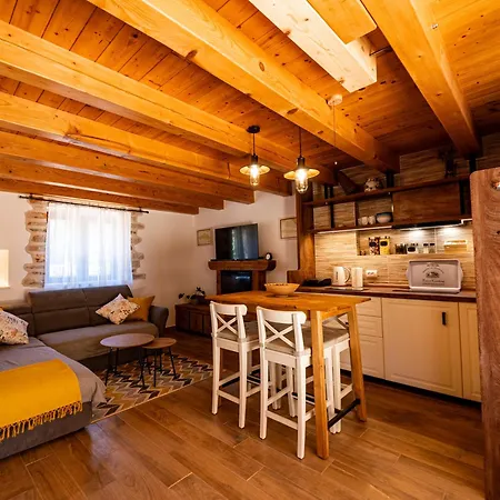 Fortuna House *