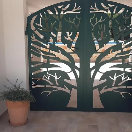 Fortuna House Villa